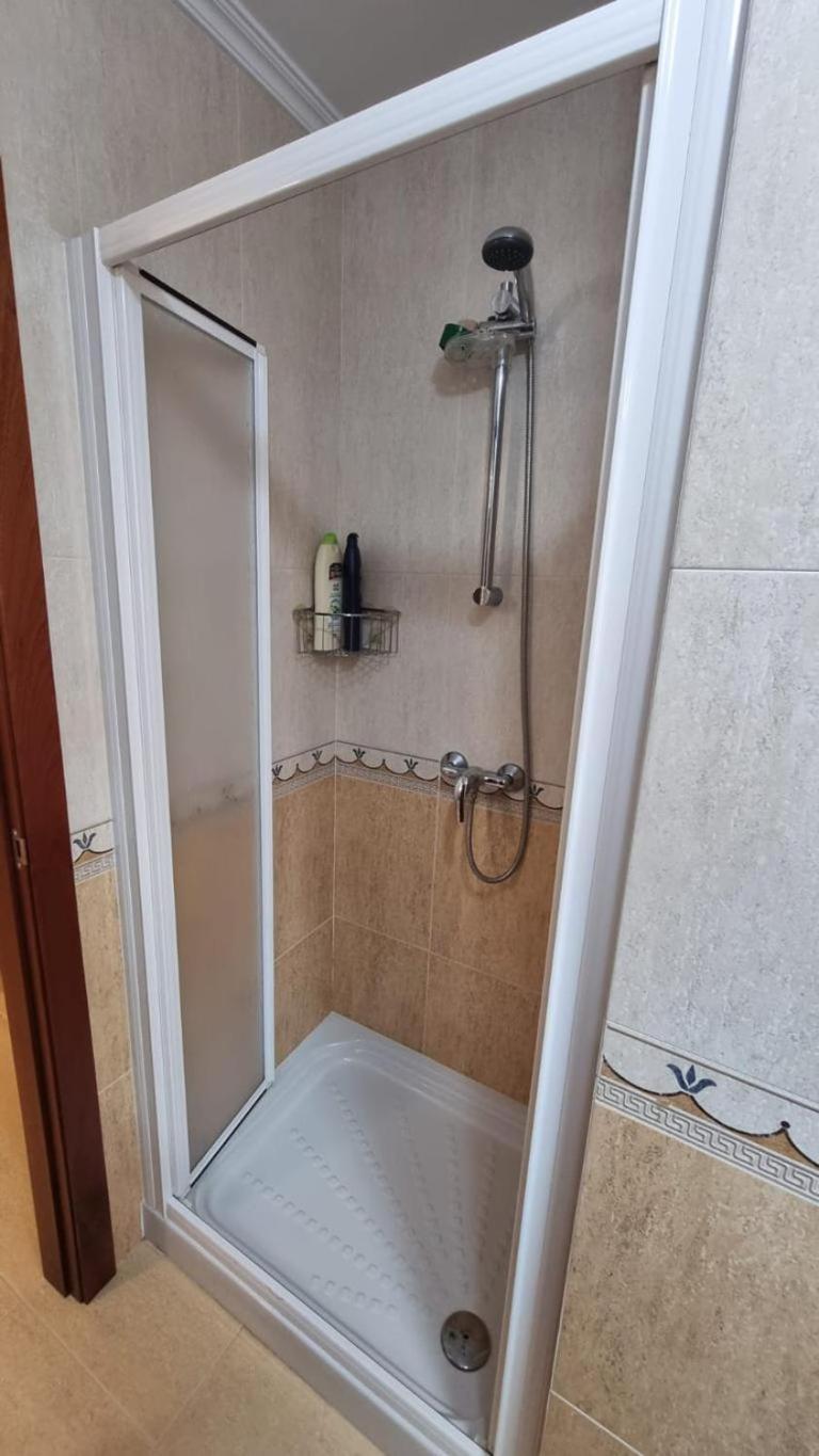 או גרובה Apartamento 1 Dormitorio 4 Personas En El Grove מראה חיצוני תמונה